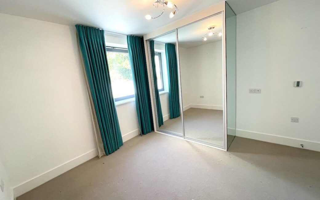 REN011, Portelet Bay