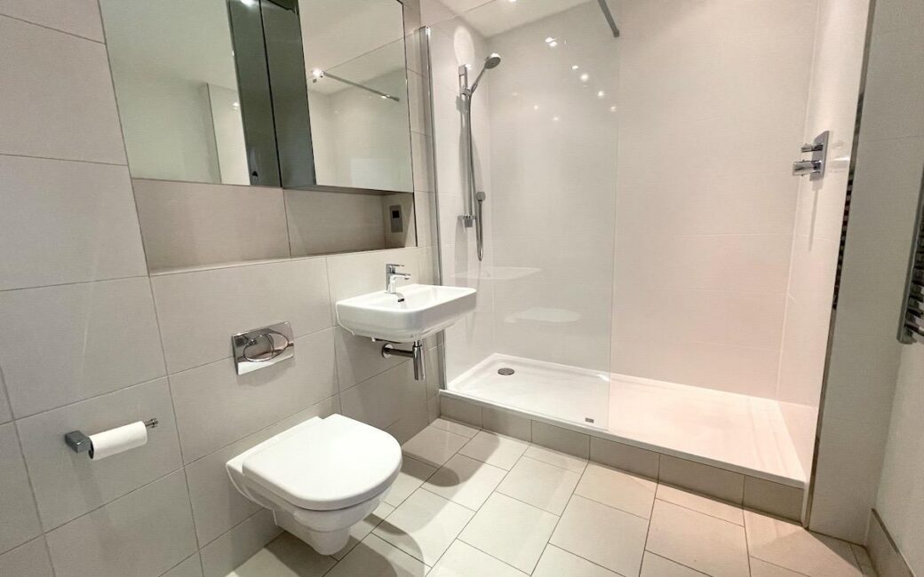 REN011, Portelet Bay