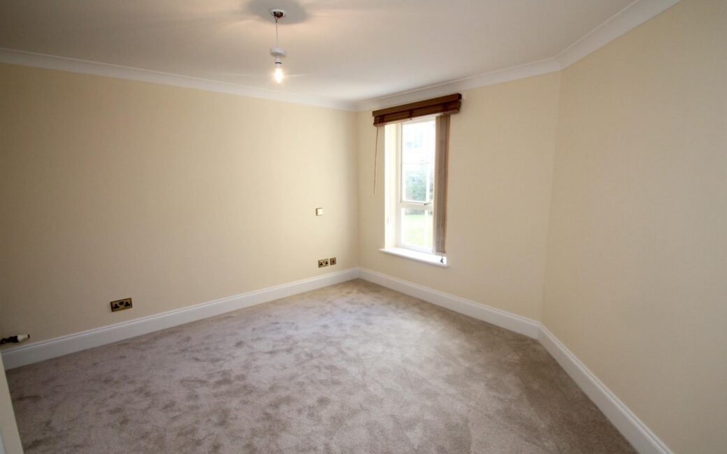 REN020, St. Johns Road