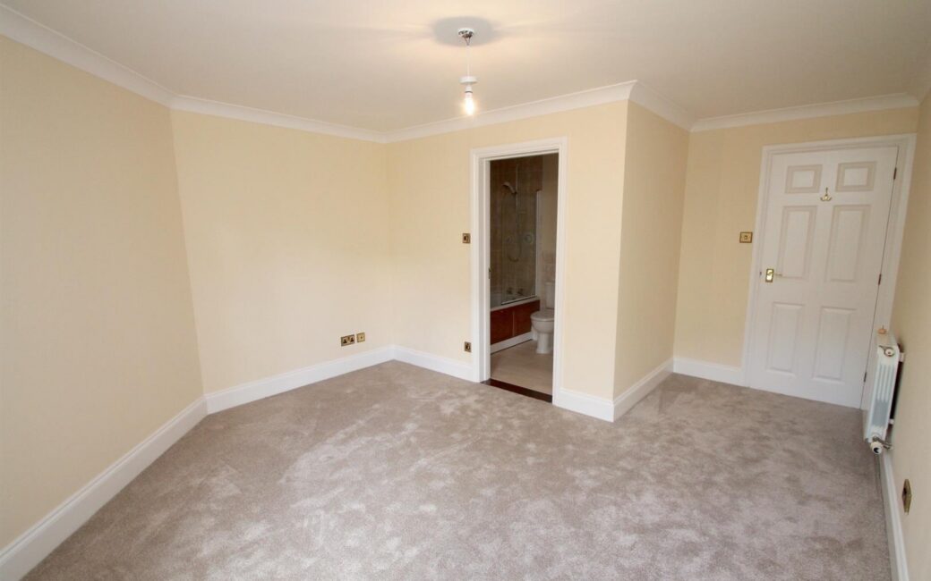 REN020, St. Johns Road