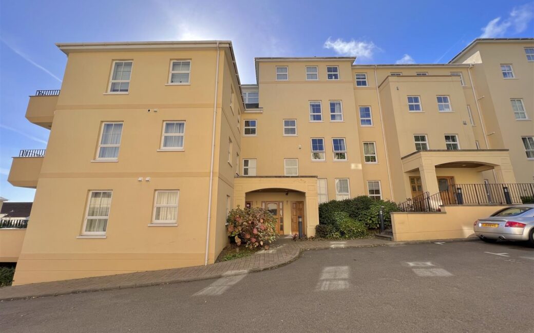 REN007, St Helier
