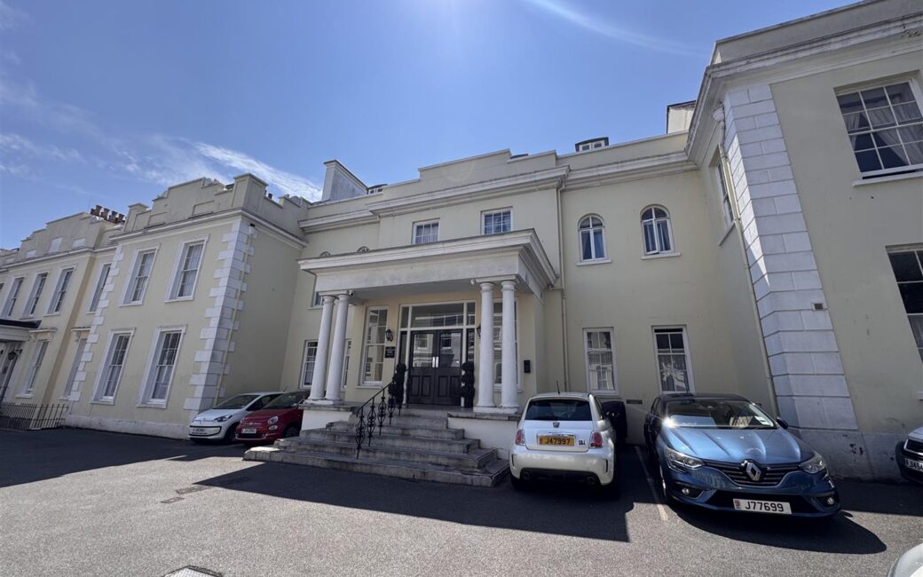 REN026, St Helier